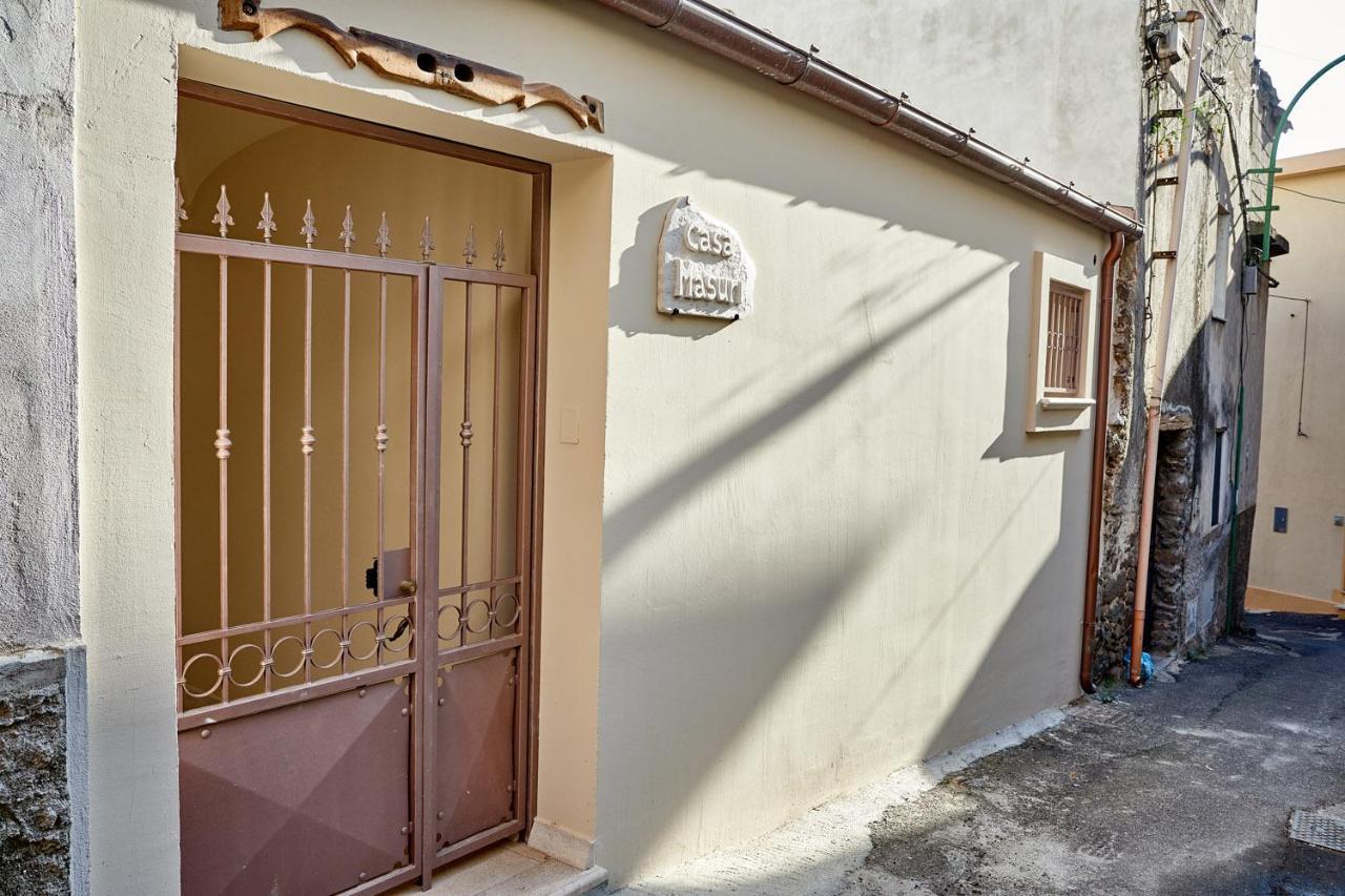 Casa Masuri, Nel Cuore Di Dorgali Exterior photo