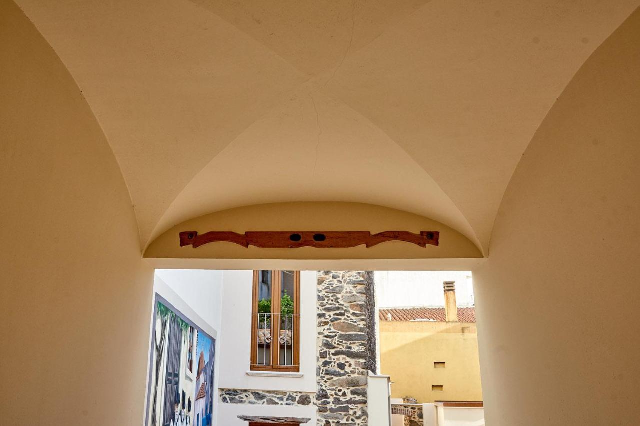 Casa Masuri, Nel Cuore Di Dorgali Exterior photo