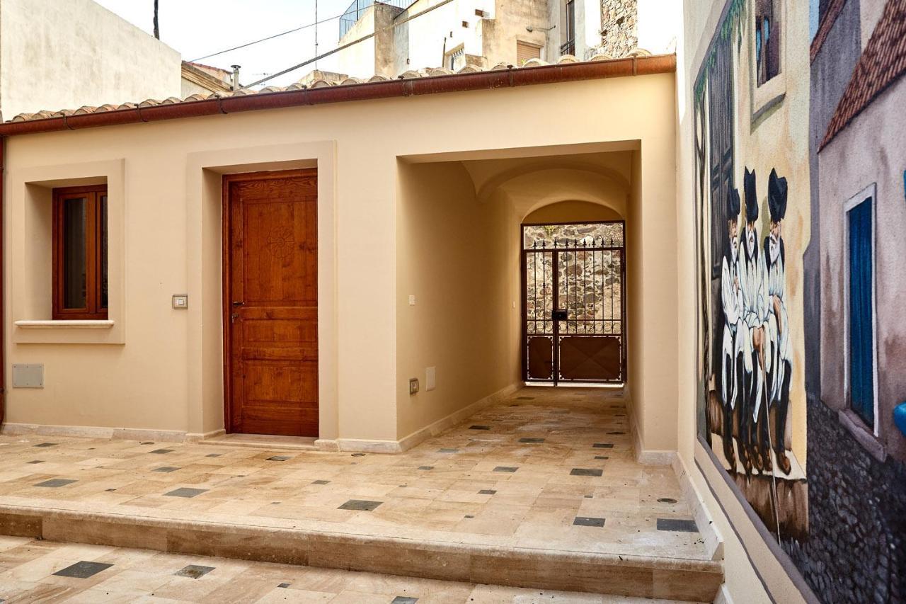 Casa Masuri, Nel Cuore Di Dorgali Exterior photo